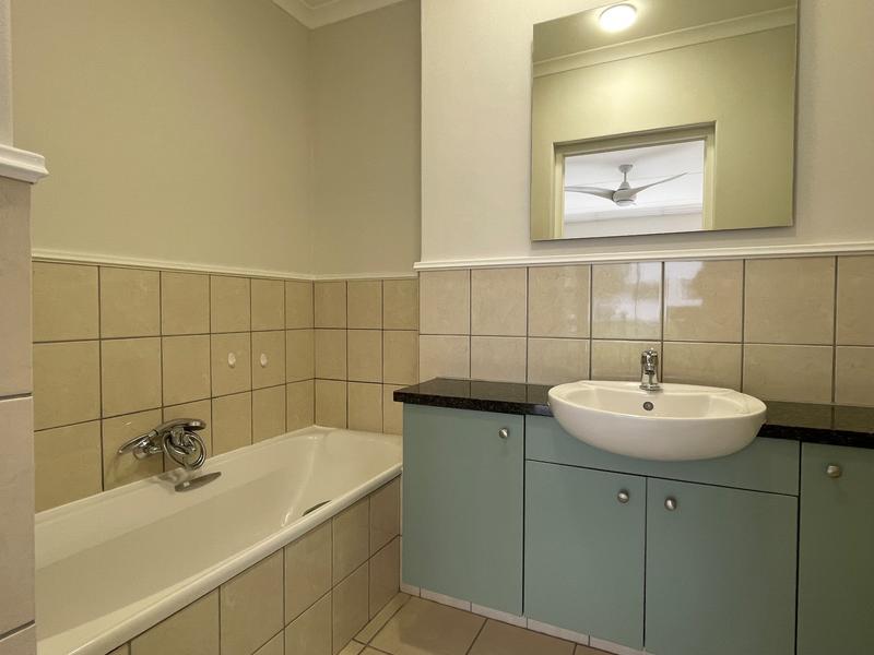 To Let 2 Bedroom Property for Rent in Hout Bay Western Cape